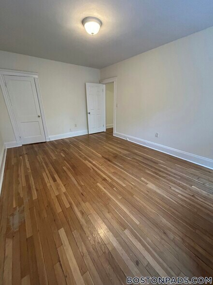 Building Photo - 19 Wendell St