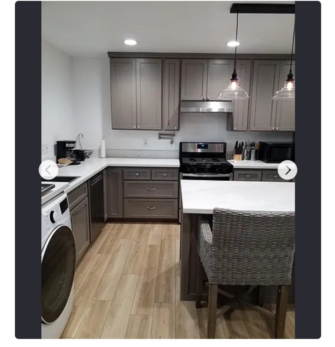 Building Photo - 14149 Flomar Dr