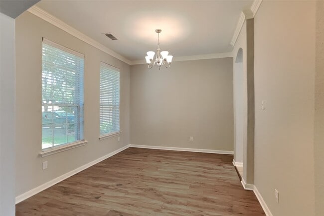 Building Photo - 10307 Summit Bridge Ln