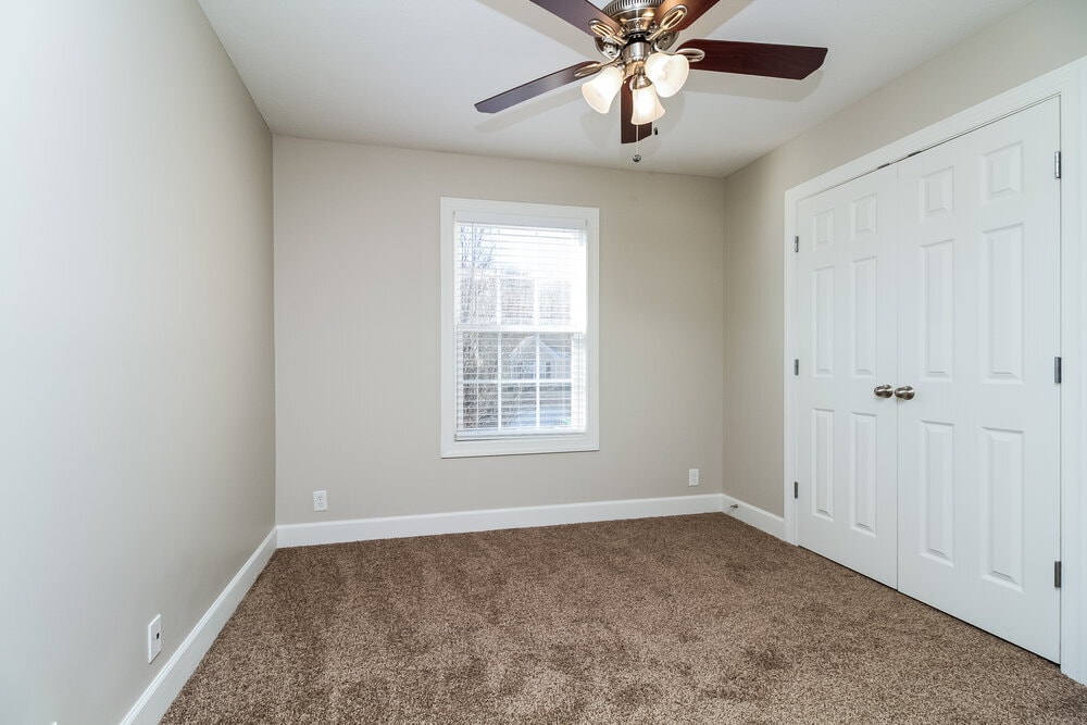 Building Photo - 1636 Bridgecrest Dr