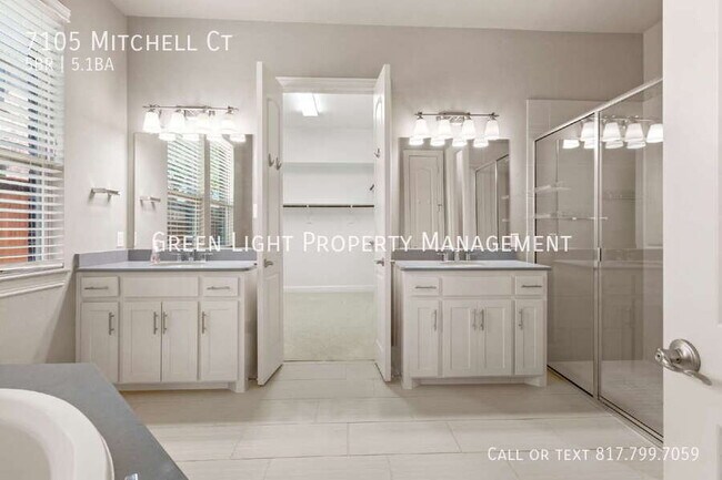 Building Photo - 7105 Mitchell Ct