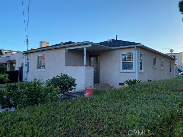 Primary Photo - 301 Marguerita Ave