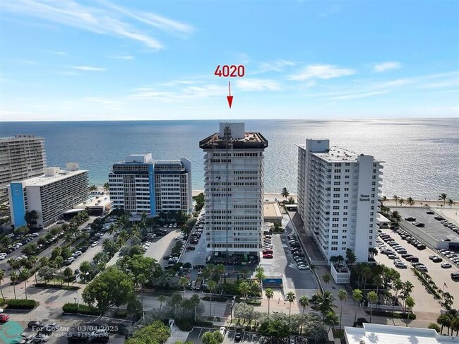 Building Photo - 4020 Galt Ocean Dr