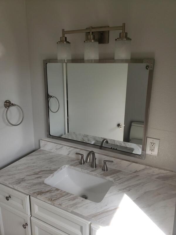 Building Photo - 10112 E 15th Ave