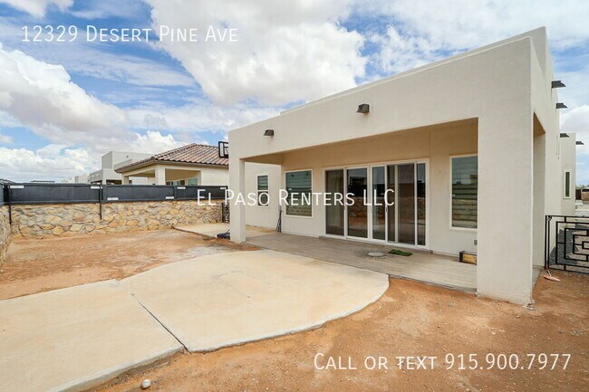 Building Photo - 12329 Desert Pine Ave