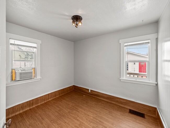 Building Photo - Excellent 3-Bed, 2-Bath Home in Heart of Cheyenne, WY!