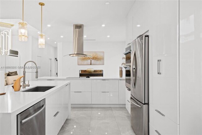 Building Photo - 3634 SW 156th Ct