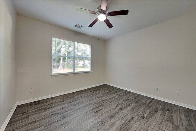 Building Photo - 17906 Magenta Springs Dr