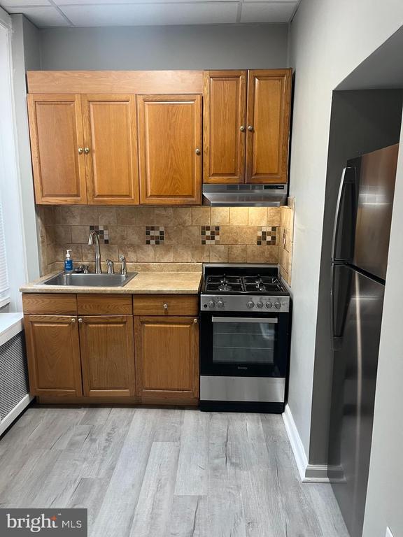 Building Photo - 2666 Bridge St