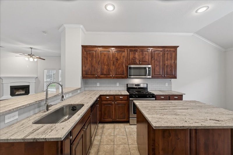 Building Photo - 6124 Amberjack Trail