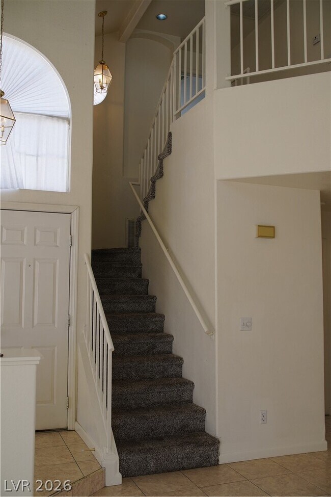 Building Photo - 2312 Reddon Cir