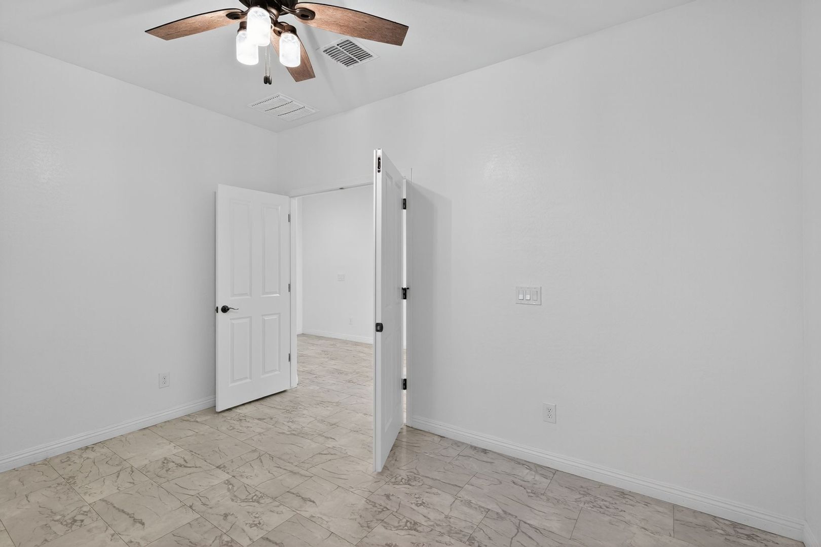 Building Photo - 18233 W Pueblo Ave