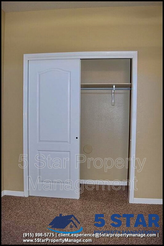 Building Photo - 14016 Rainbow Point Dr