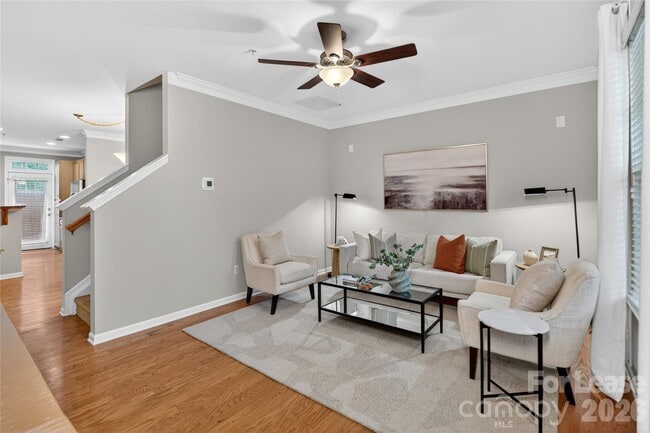 Building Photo - 1508 Walnut View Dr