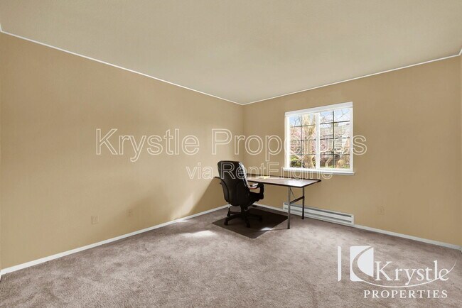 Building Photo - 175 Lighthouse Dr