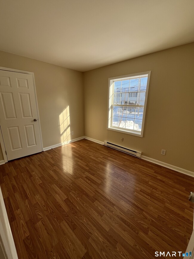 Building Photo - 27 Thomas St