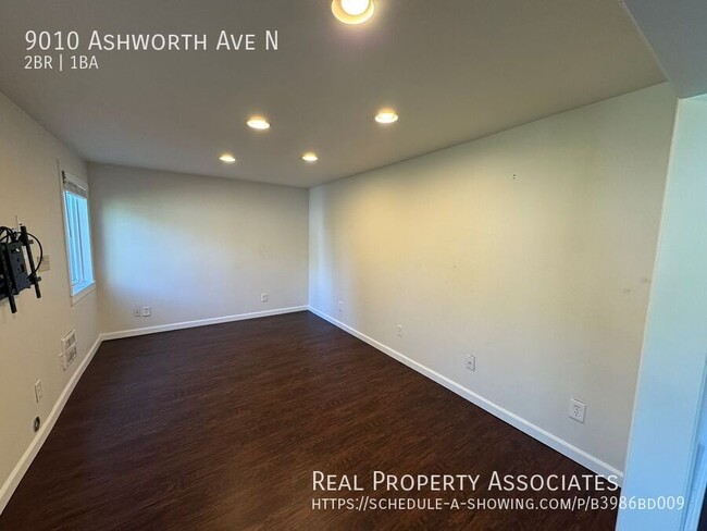 Building Photo - 9010 Ashworth Ave N