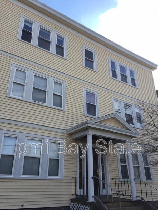Building Photo - 650 Metropolitan Ave