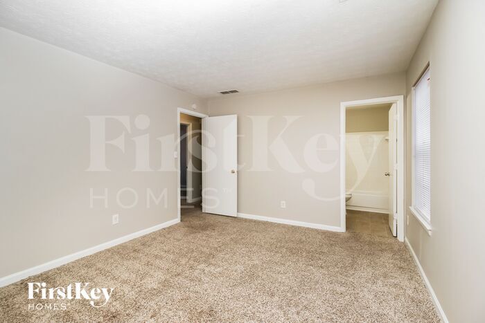 Building Photo - 457 Maid Marion Ln