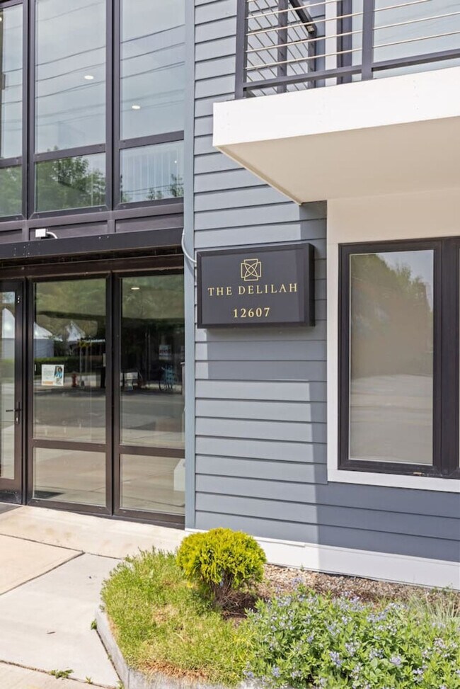 Building Photo - 12607 Larchmere Blvd