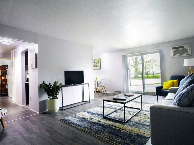 Interior Photo - Smartland Breakwater Tower