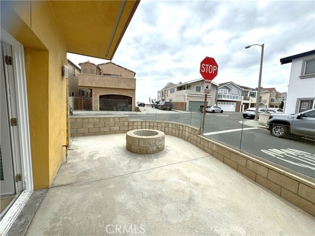 Building Photo - 4510 Seashore Dr