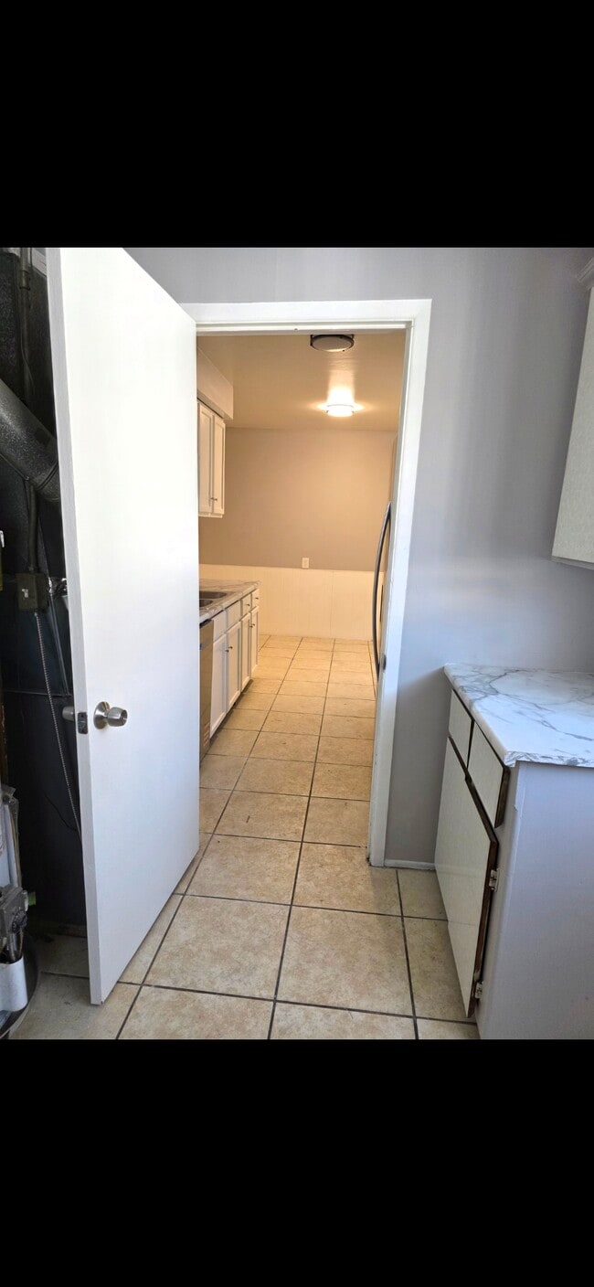 Building Photo - 20766 Ehlert Ave