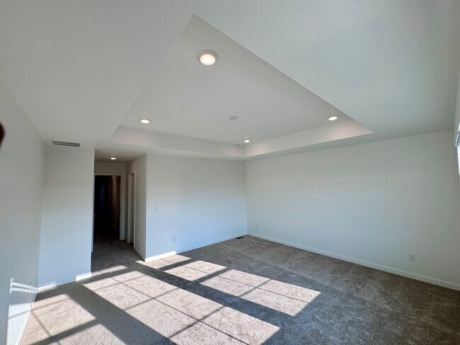 Building Photo - 8969 Spikerush Ct