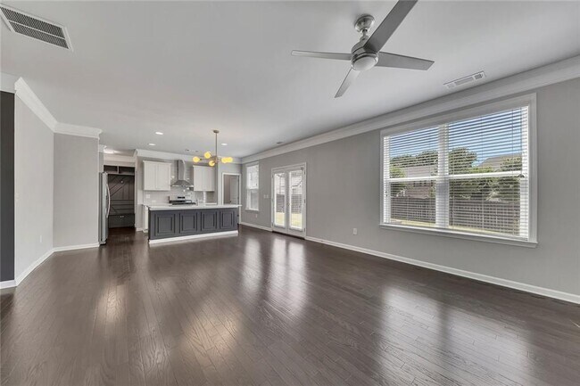 Building Photo - 522 Evans Ln