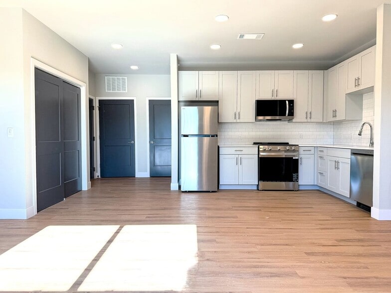 Interior Photo - The Junction At Fayetteville