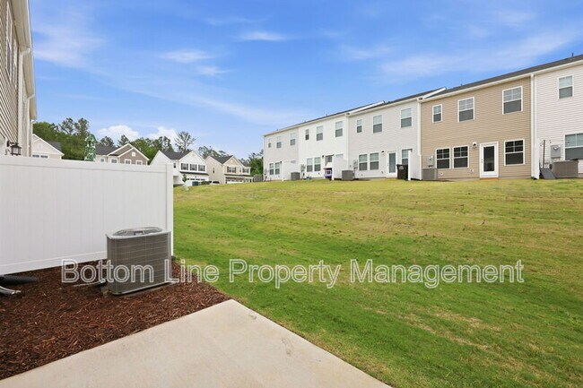Building Photo - 27 Broward Ln