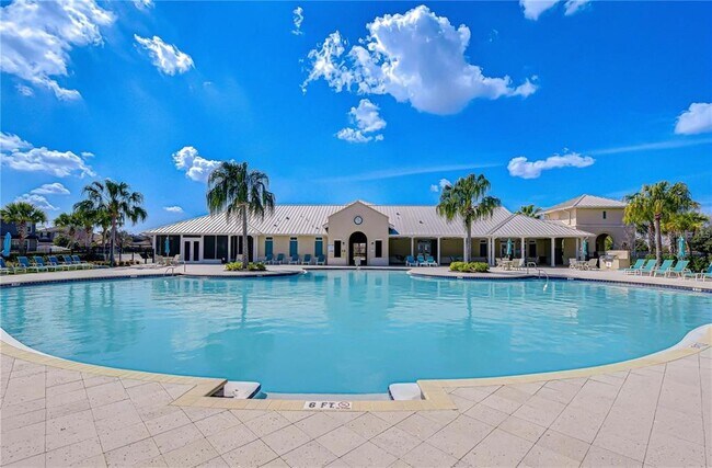 Building Photo - 11176 Leland Groves Dr