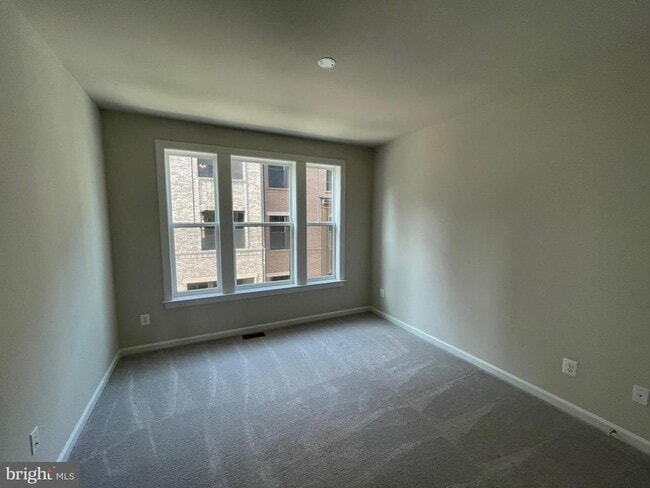 Building Photo - 20687 Heron Landing Dr