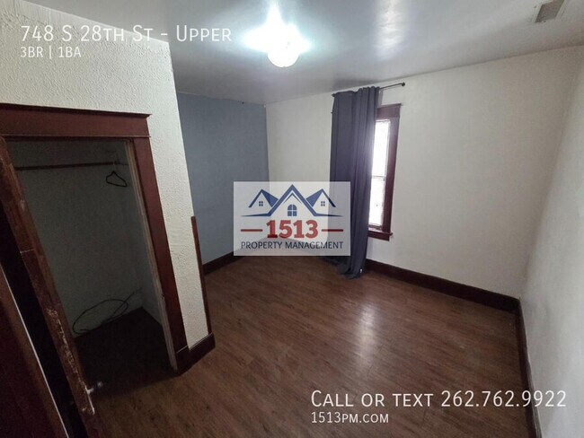 Building Photo - 748 S 28th St