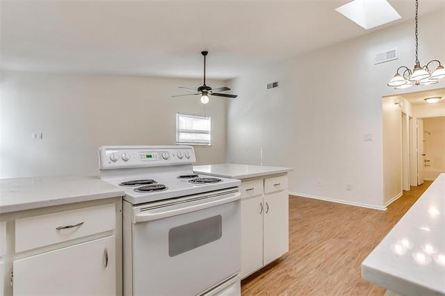 Building Photo - 1824 Fairmount Ave