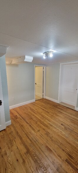 Building Photo - 1307 12th St