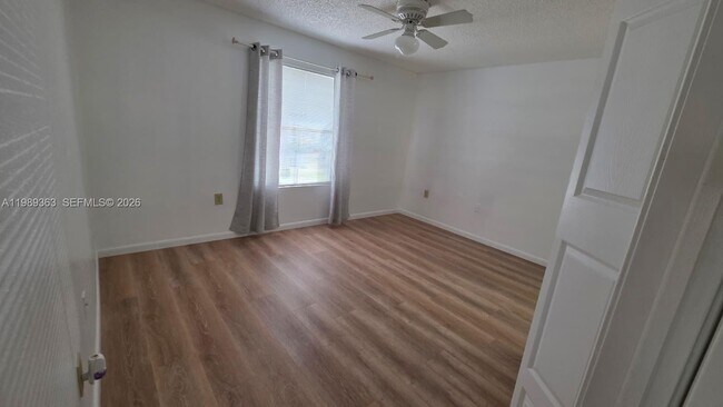Building Photo - 15051 SW 103rd Ln