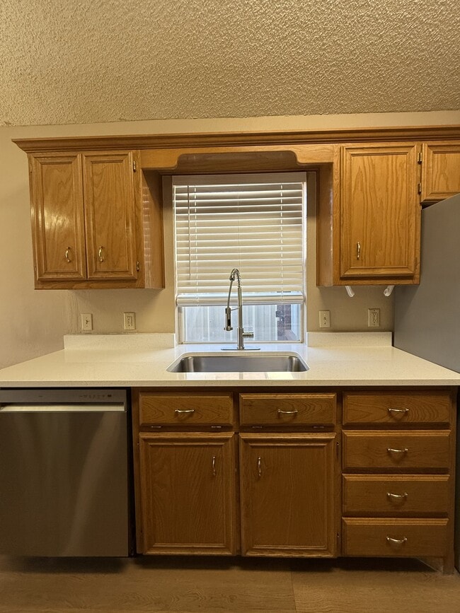 Building Photo - 2207 93rd St