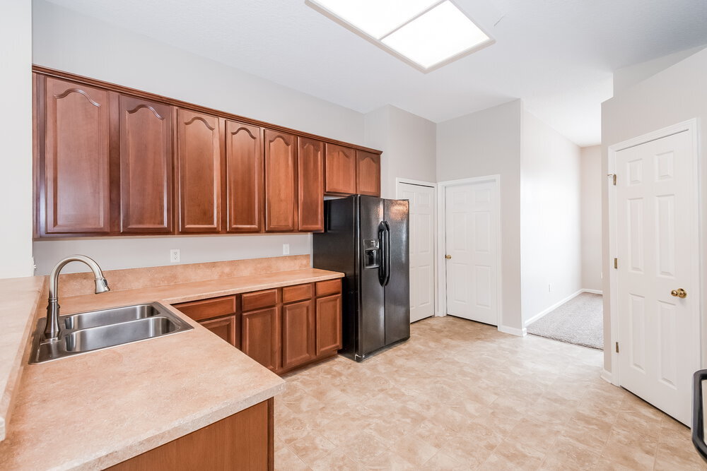 Building Photo - 14060 Red Rock Lake Dr