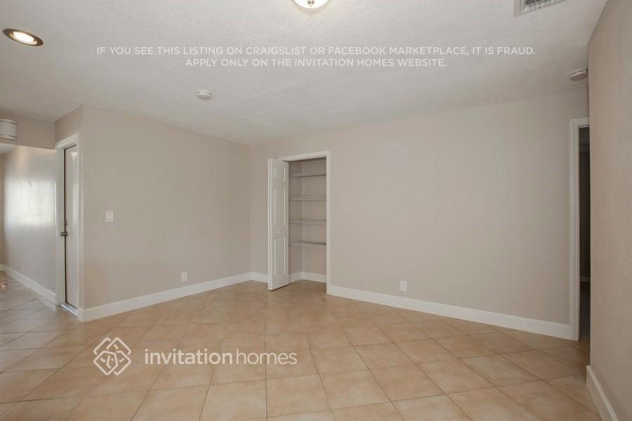 Building Photo - 272 NW 79th Terrace
