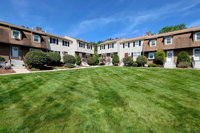 Building Photo - 38 Stonegate Ln