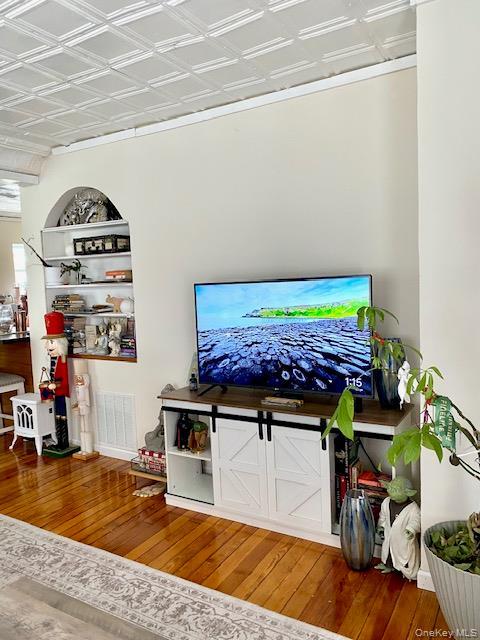 Building Photo - 103 Watkins Ave