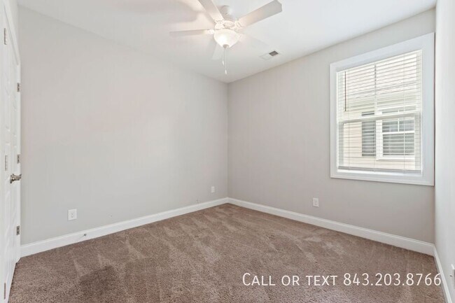 Building Photo - 336 Scottsdale Ct