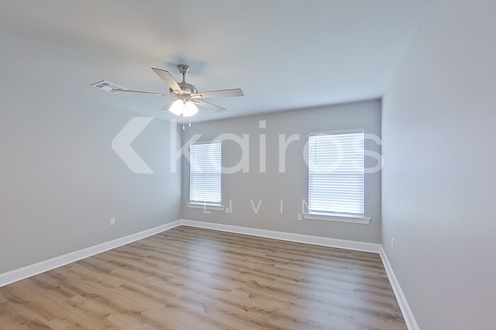 Building Photo - 22851 Monterey Ave