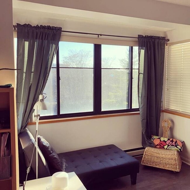Indoor Balcony - 100 Ledgewood Dr