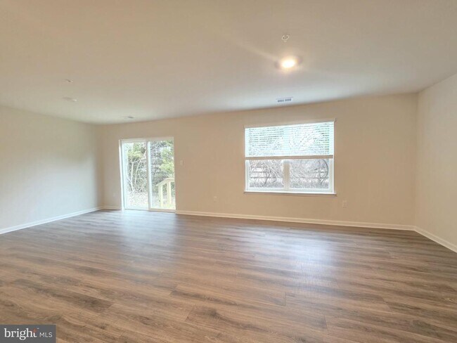 Building Photo - 1105 Albritton Ln