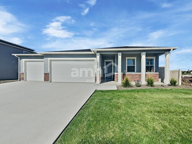 Primary Photo - 9500 Aviara St