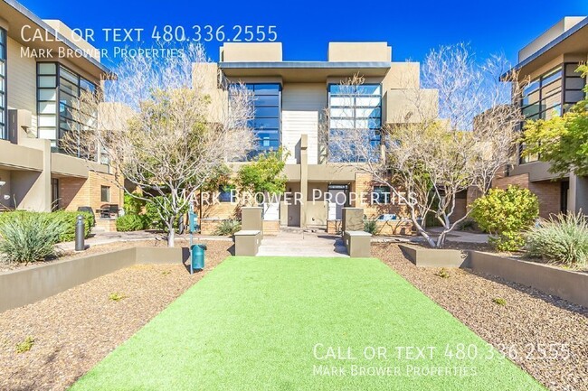 Primary Photo - 1300 W 5th St
