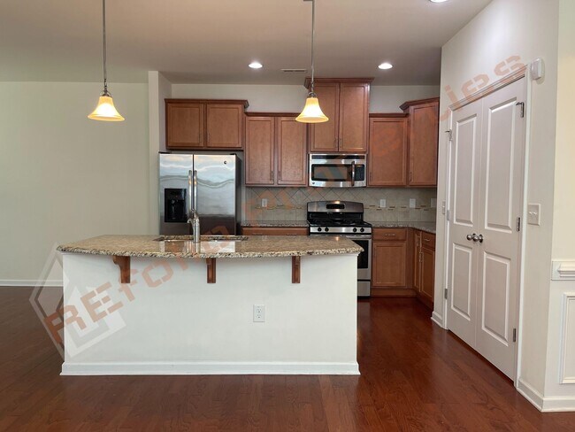 Building Photo - Great Location! 2 Story 3 Bedroom 1 Car-Garage End Unit Town Home with Community Pool  @ 55 James...