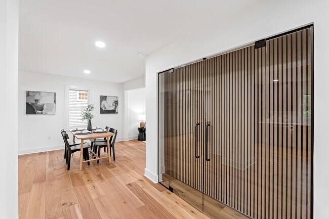 Building Photo - 28 Douglas Dr